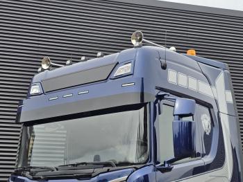 S520 V8 4x2 / 2 TANKS / PARKING COOLER / RETARDER